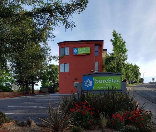 SureStay Hotel by Best Western Vallejo Napa Valley image 13
